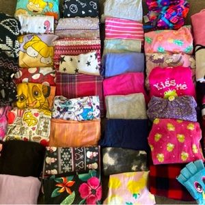 🏳️🏳️🏳️Girls all size 7-7/8 huge bundle